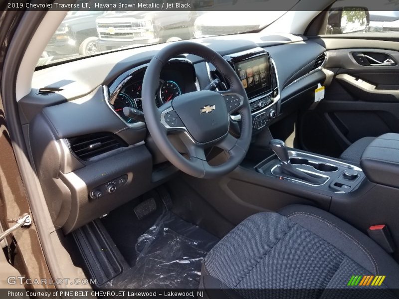 Havana Brown Metallic / Jet Black 2019 Chevrolet Traverse LT