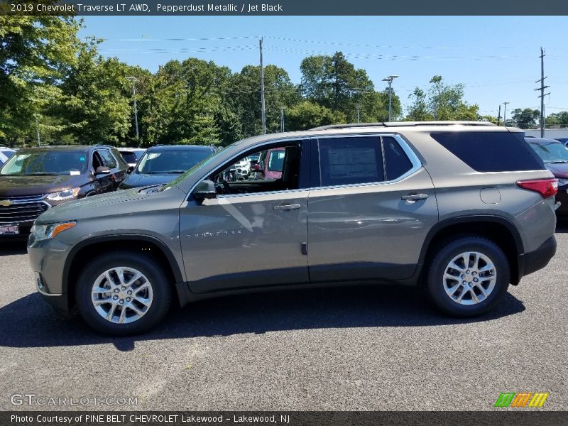  2019 Traverse LT AWD Pepperdust Metallic