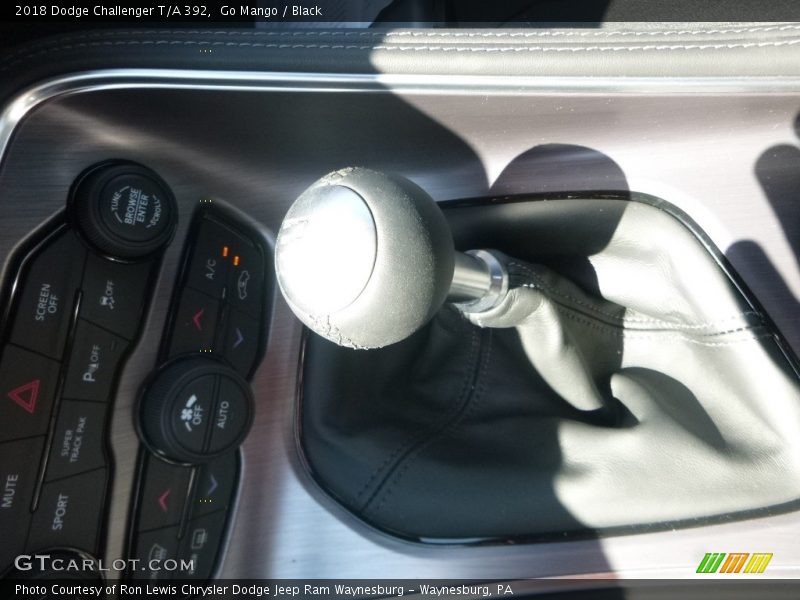 Go Mango / Black 2018 Dodge Challenger T/A 392