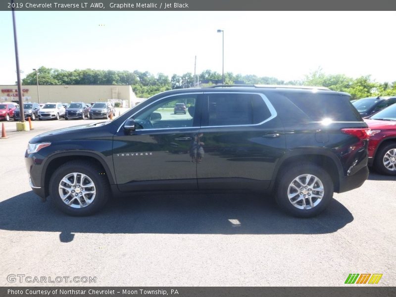 Graphite Metallic / Jet Black 2019 Chevrolet Traverse LT AWD