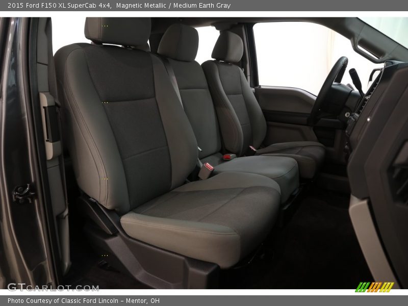 Magnetic Metallic / Medium Earth Gray 2015 Ford F150 XL SuperCab 4x4