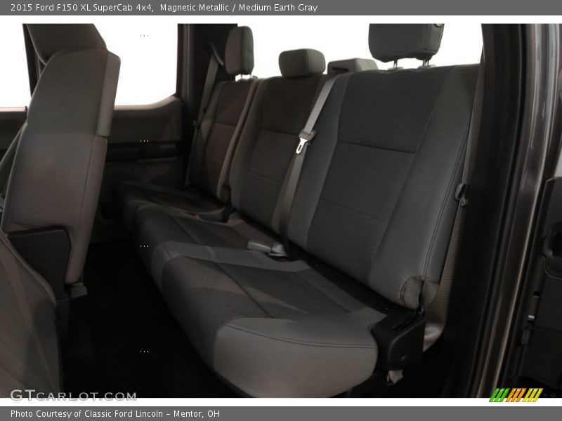 Magnetic Metallic / Medium Earth Gray 2015 Ford F150 XL SuperCab 4x4
