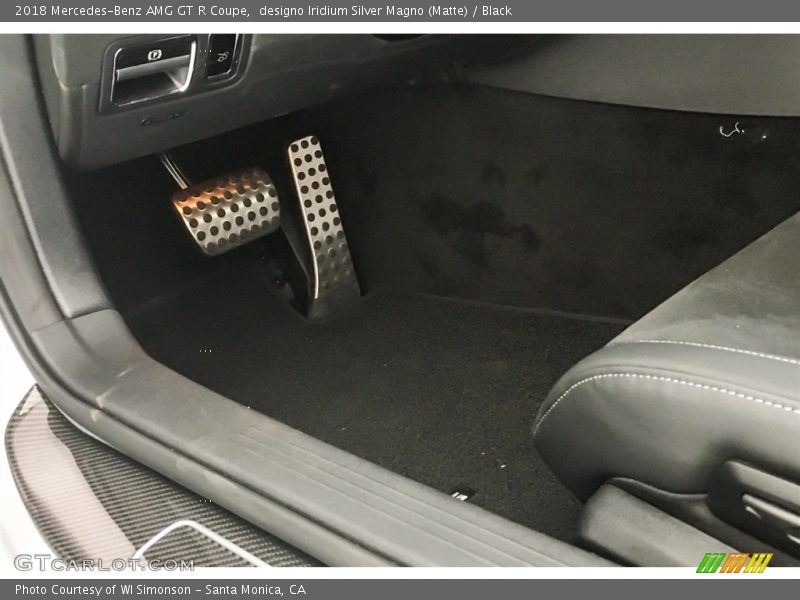 designo Iridium Silver Magno (Matte) / Black 2018 Mercedes-Benz AMG GT R Coupe