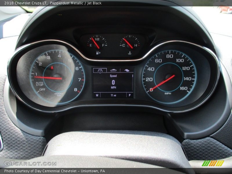 Pepperdust Metallic / Jet Black 2018 Chevrolet Cruze LT