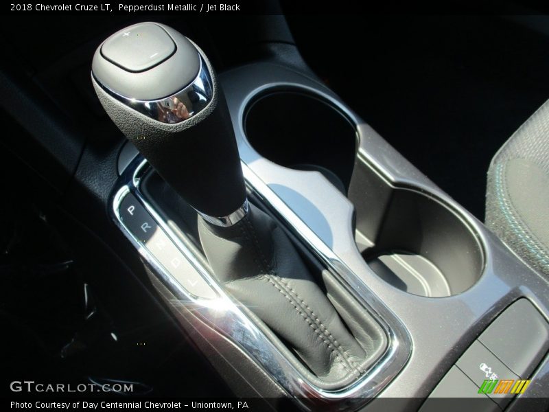 Pepperdust Metallic / Jet Black 2018 Chevrolet Cruze LT