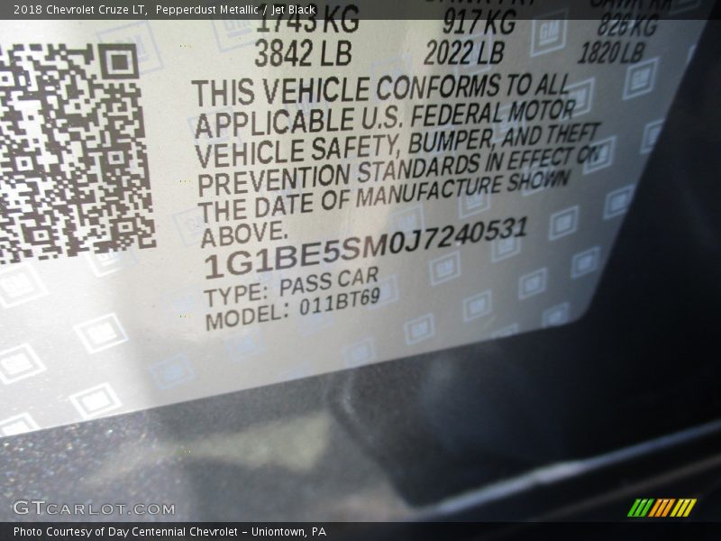 Pepperdust Metallic / Jet Black 2018 Chevrolet Cruze LT