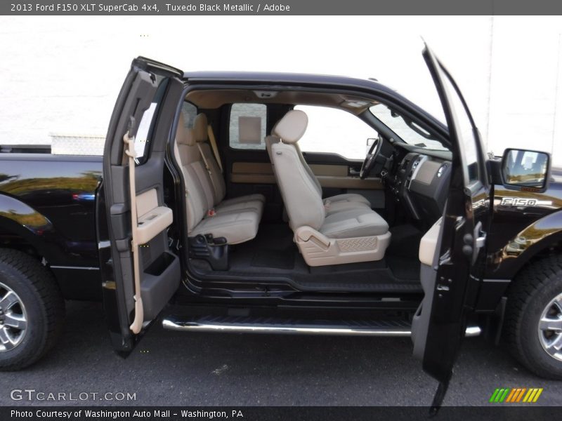 Tuxedo Black Metallic / Adobe 2013 Ford F150 XLT SuperCab 4x4