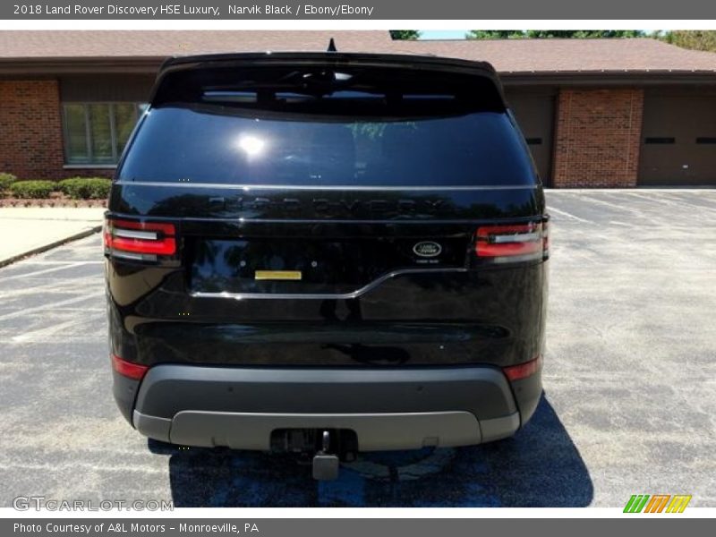 Narvik Black / Ebony/Ebony 2018 Land Rover Discovery HSE Luxury