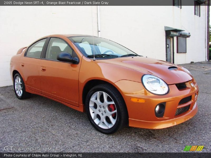 Orange Blast Pearlcoat / Dark Slate Gray 2005 Dodge Neon SRT-4