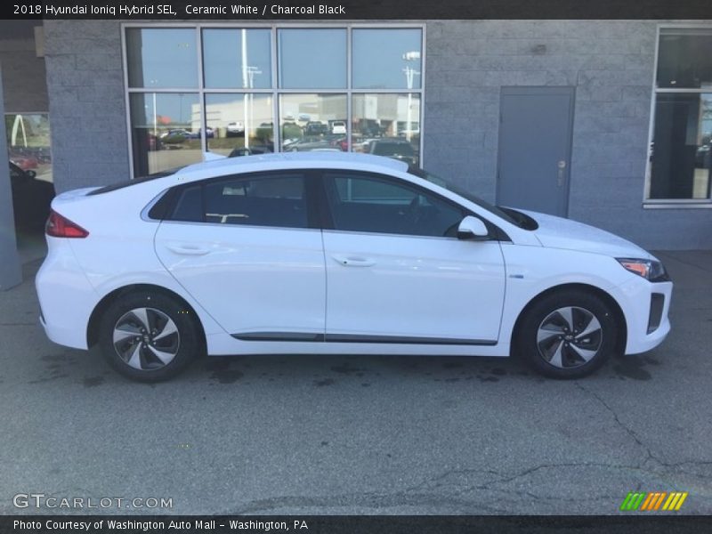 Ceramic White / Charcoal Black 2018 Hyundai Ioniq Hybrid SEL
