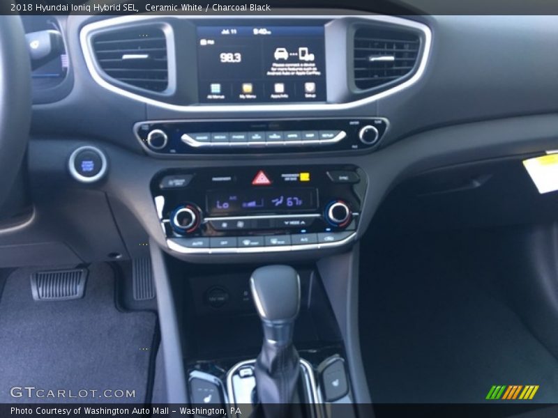 Ceramic White / Charcoal Black 2018 Hyundai Ioniq Hybrid SEL