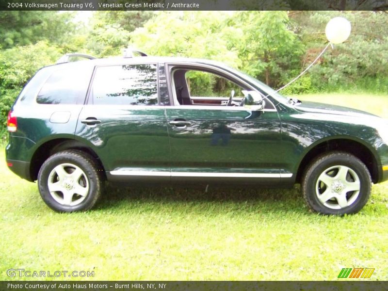 Venetian Green Metallic / Anthracite 2004 Volkswagen Touareg V6