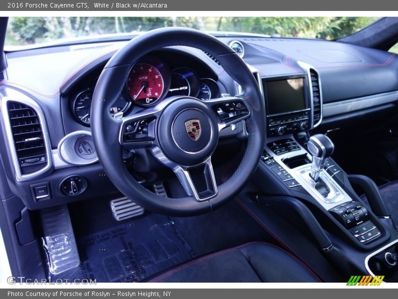 White / Black w/Alcantara 2016 Porsche Cayenne GTS