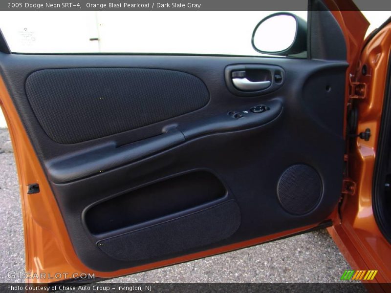 Orange Blast Pearlcoat / Dark Slate Gray 2005 Dodge Neon SRT-4