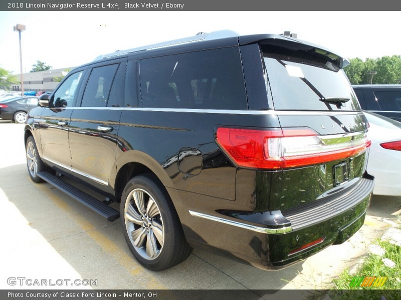 Black Velvet / Ebony 2018 Lincoln Navigator Reserve L 4x4