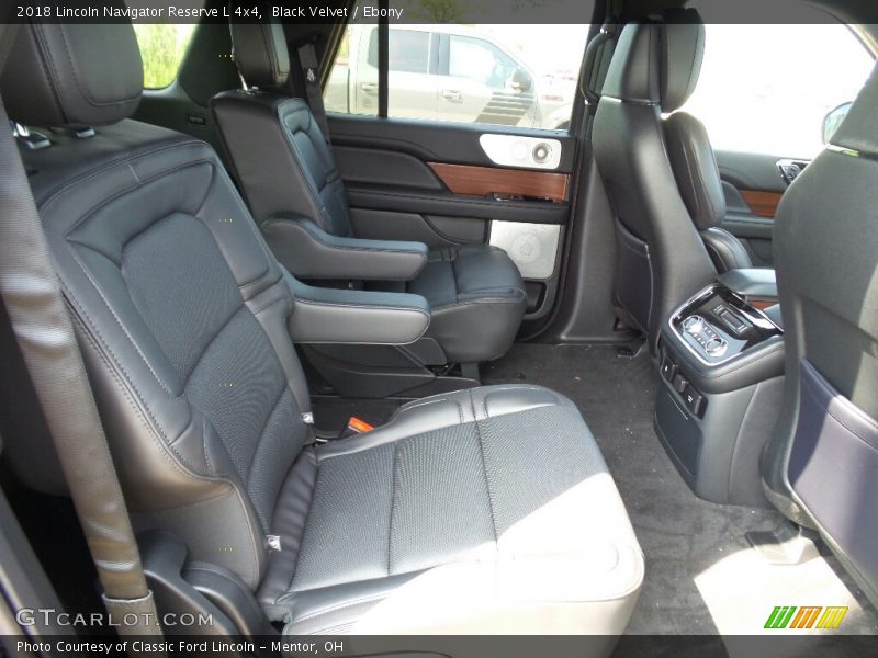 Rear Seat of 2018 Navigator Reserve L 4x4