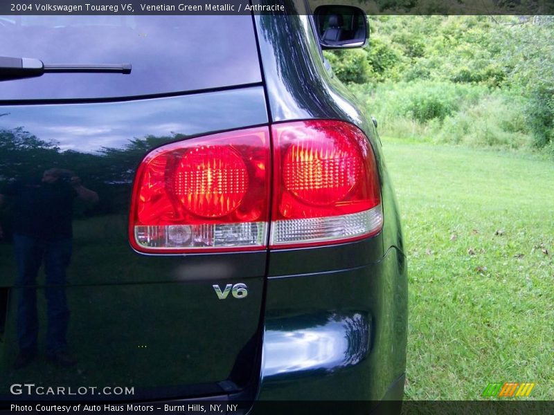 Venetian Green Metallic / Anthracite 2004 Volkswagen Touareg V6