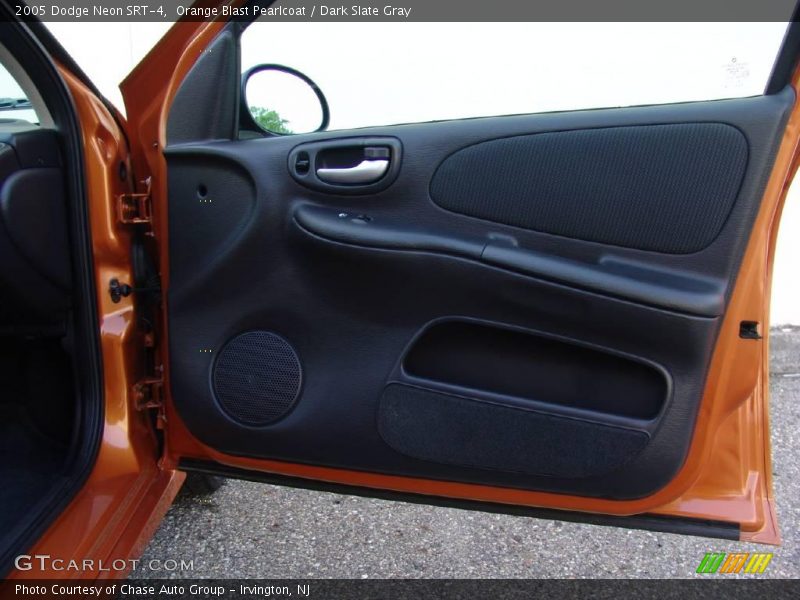 Orange Blast Pearlcoat / Dark Slate Gray 2005 Dodge Neon SRT-4
