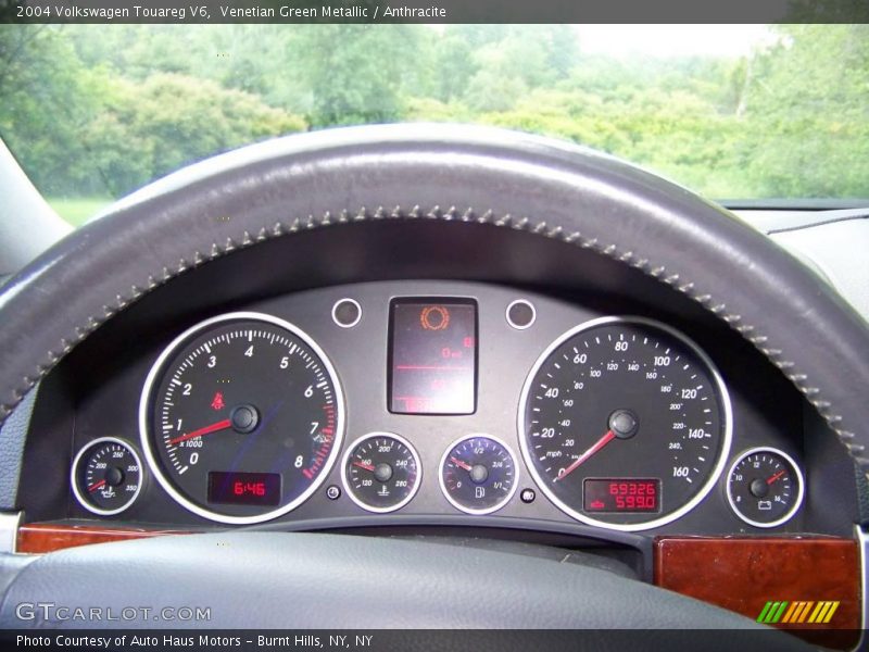 Venetian Green Metallic / Anthracite 2004 Volkswagen Touareg V6