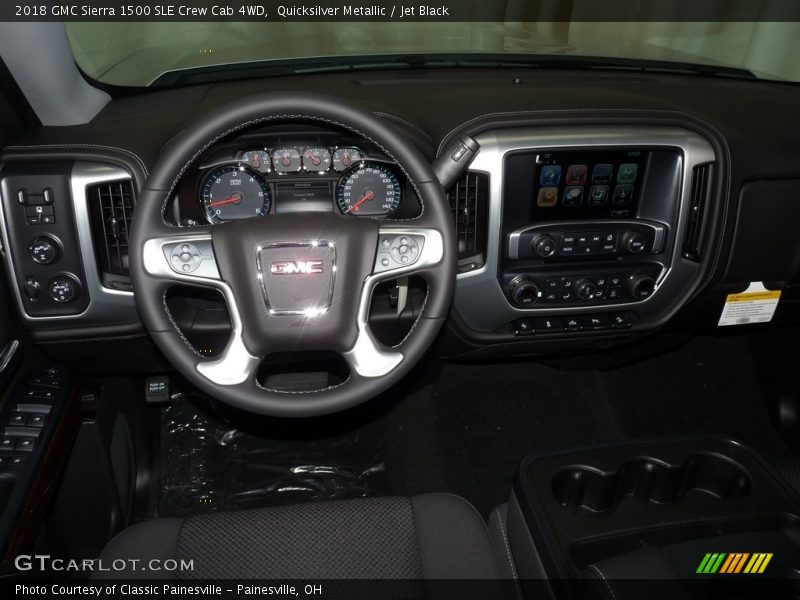 Quicksilver Metallic / Jet Black 2018 GMC Sierra 1500 SLE Crew Cab 4WD