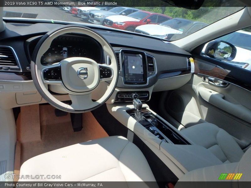 Blue Metallic / Blonde 2019 Volvo XC90 T5 AWD Momentum