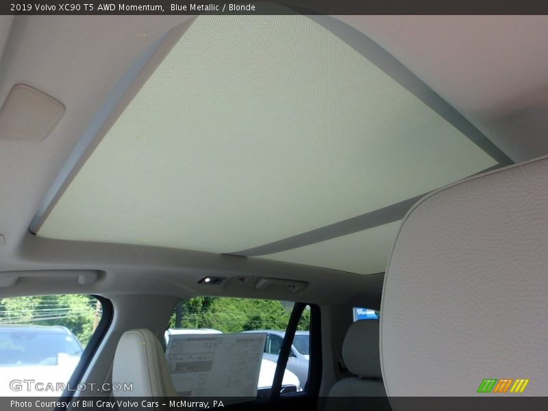 Blue Metallic / Blonde 2019 Volvo XC90 T5 AWD Momentum