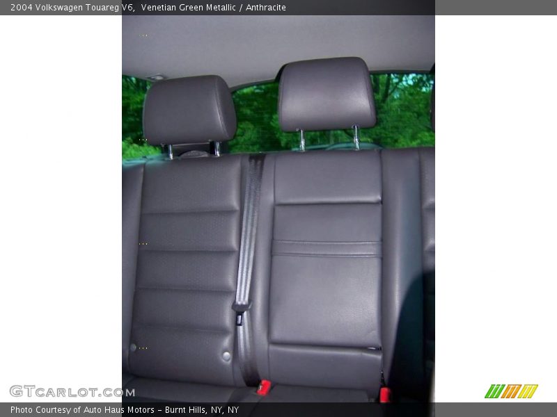 Venetian Green Metallic / Anthracite 2004 Volkswagen Touareg V6
