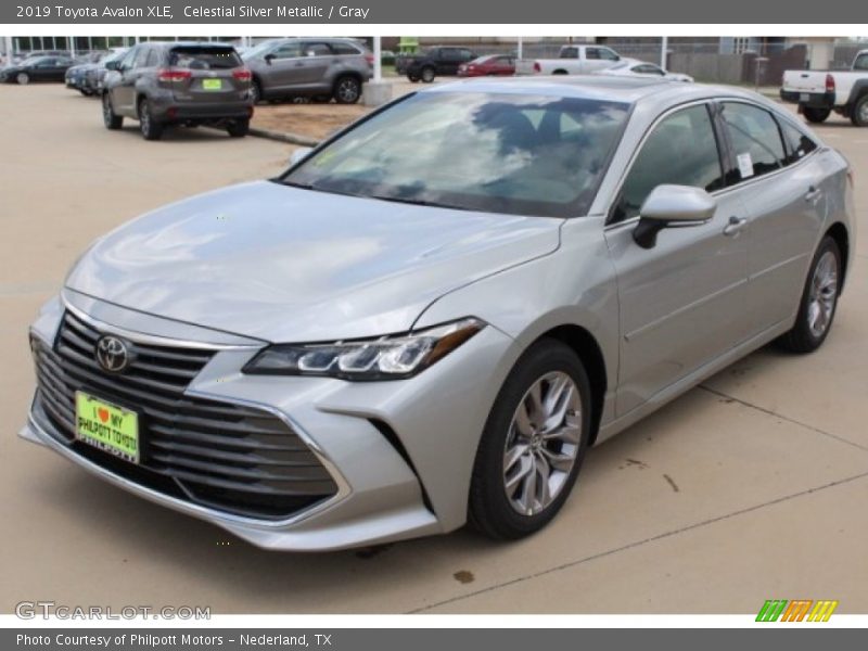 Celestial Silver Metallic / Gray 2019 Toyota Avalon XLE