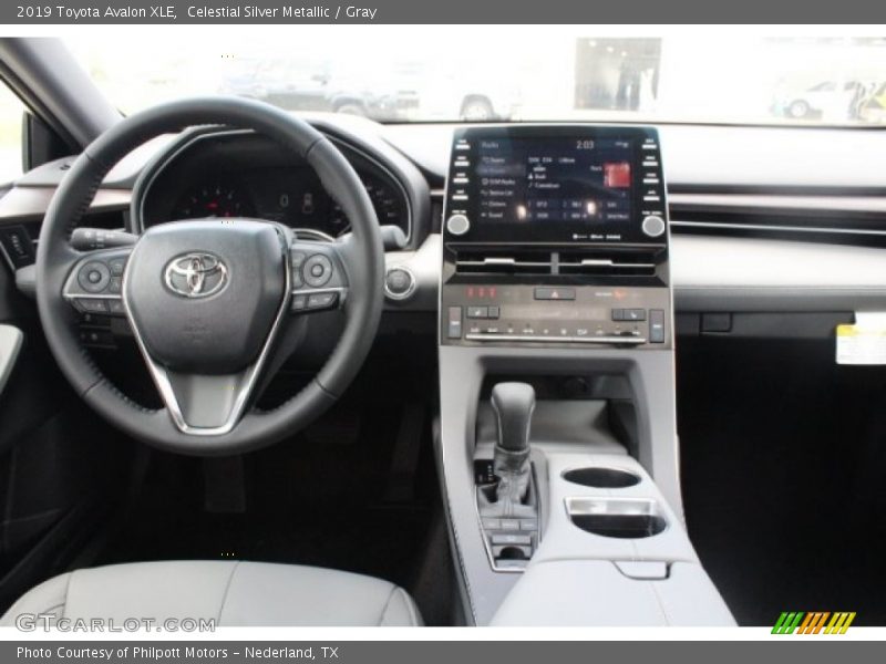 Celestial Silver Metallic / Gray 2019 Toyota Avalon XLE