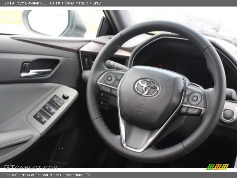 Celestial Silver Metallic / Gray 2019 Toyota Avalon XLE