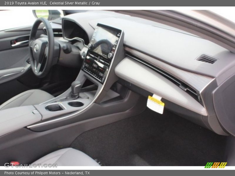 Celestial Silver Metallic / Gray 2019 Toyota Avalon XLE