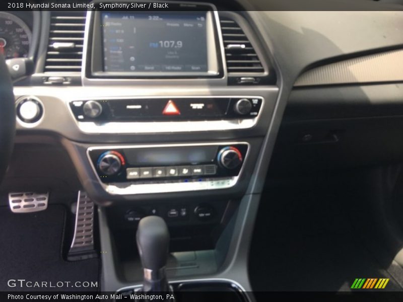 Symphony Silver / Black 2018 Hyundai Sonata Limited