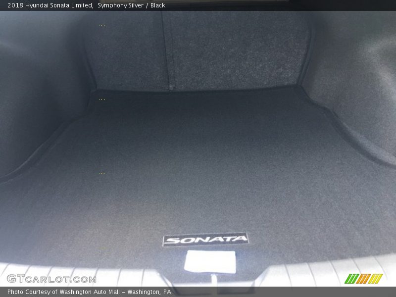 Symphony Silver / Black 2018 Hyundai Sonata Limited