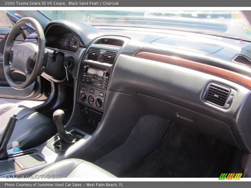 Black Sand Pearl / Charcoal 2000 Toyota Solara SE V6 Coupe