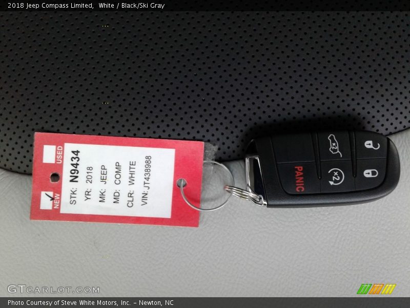 White / Black/Ski Gray 2018 Jeep Compass Limited