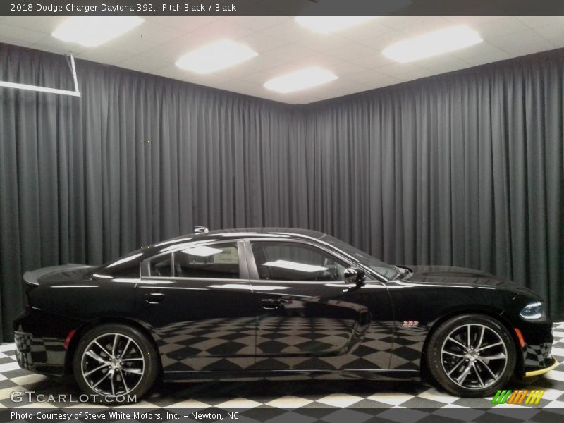 Pitch Black / Black 2018 Dodge Charger Daytona 392