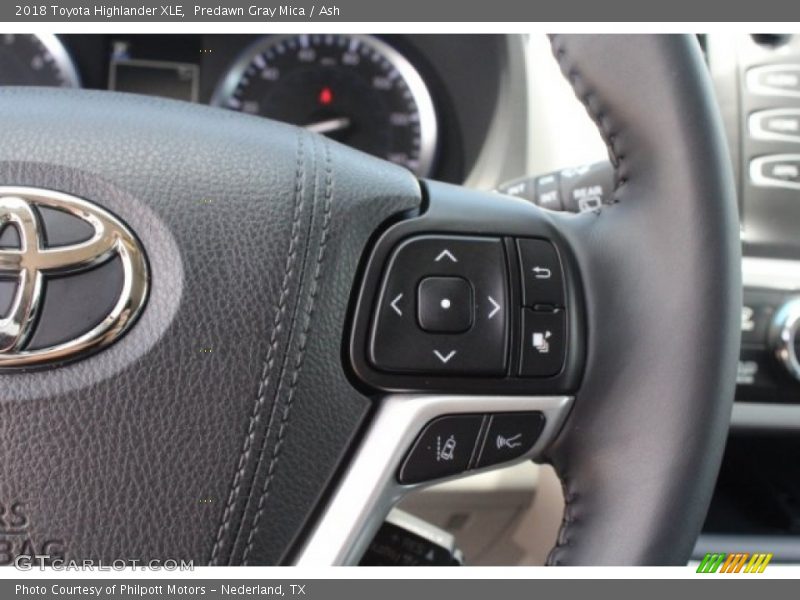 Predawn Gray Mica / Ash 2018 Toyota Highlander XLE
