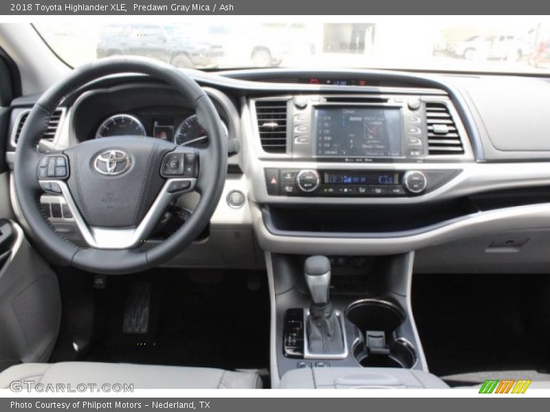 Predawn Gray Mica / Ash 2018 Toyota Highlander XLE