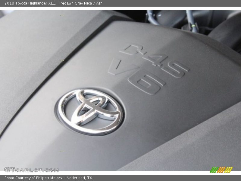 Predawn Gray Mica / Ash 2018 Toyota Highlander XLE