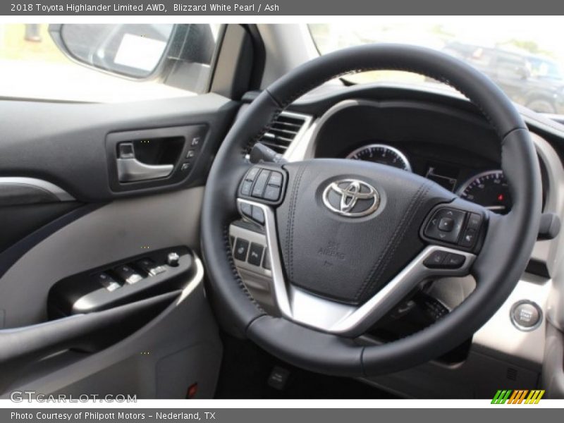 Blizzard White Pearl / Ash 2018 Toyota Highlander Limited AWD