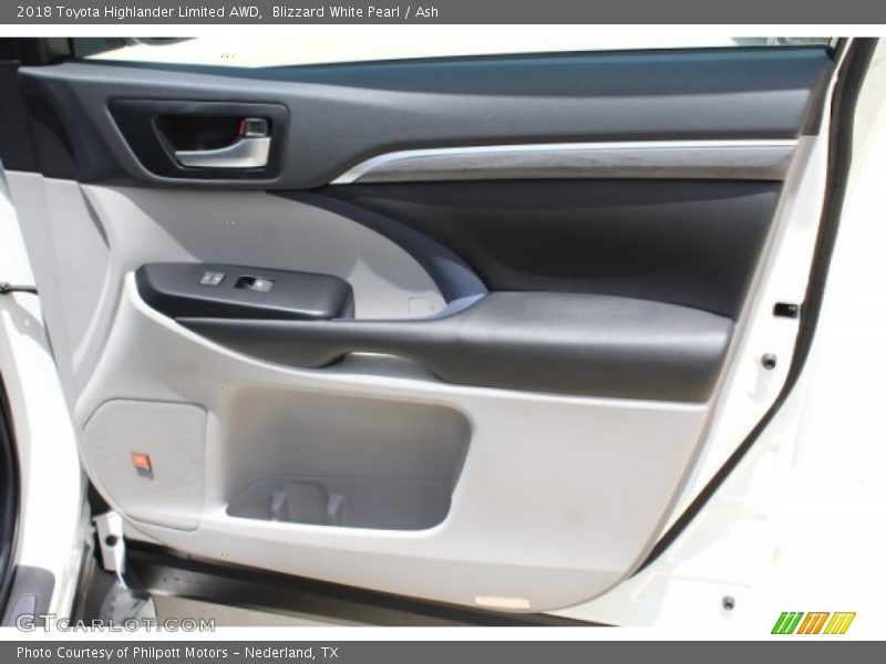 Blizzard White Pearl / Ash 2018 Toyota Highlander Limited AWD
