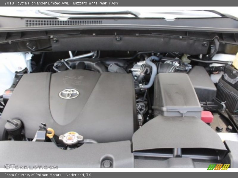 Blizzard White Pearl / Ash 2018 Toyota Highlander Limited AWD