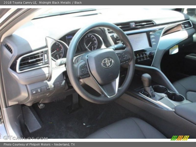 Midnight Black Metallic / Black 2018 Toyota Camry LE