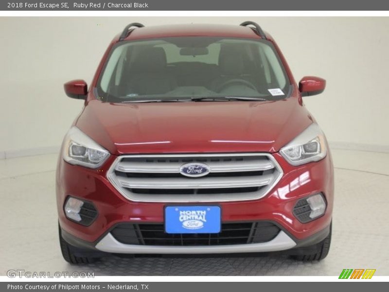 Ruby Red / Charcoal Black 2018 Ford Escape SE