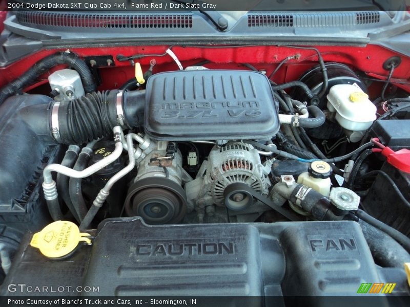 Flame Red / Dark Slate Gray 2004 Dodge Dakota SXT Club Cab 4x4