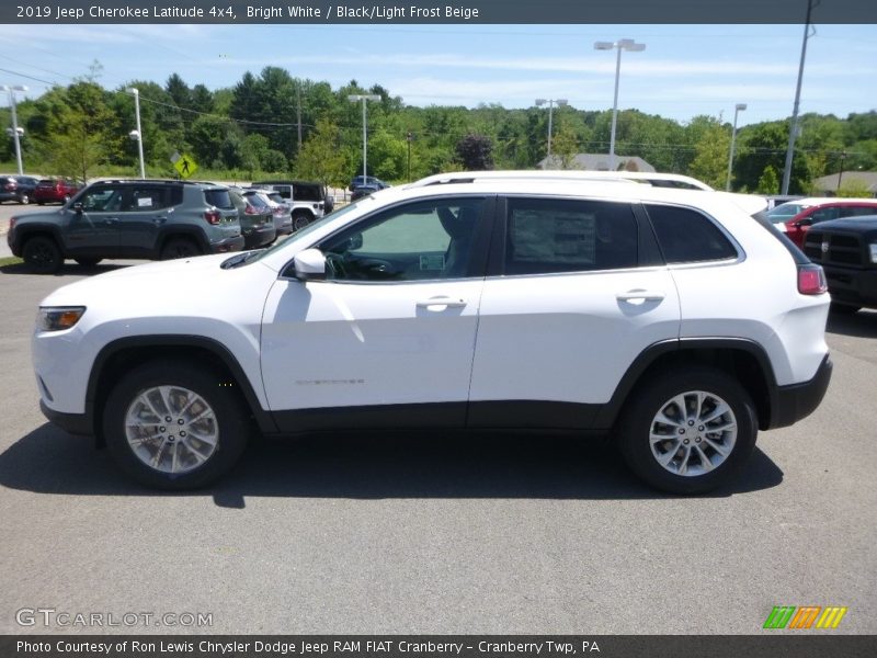 Bright White / Black/Light Frost Beige 2019 Jeep Cherokee Latitude 4x4