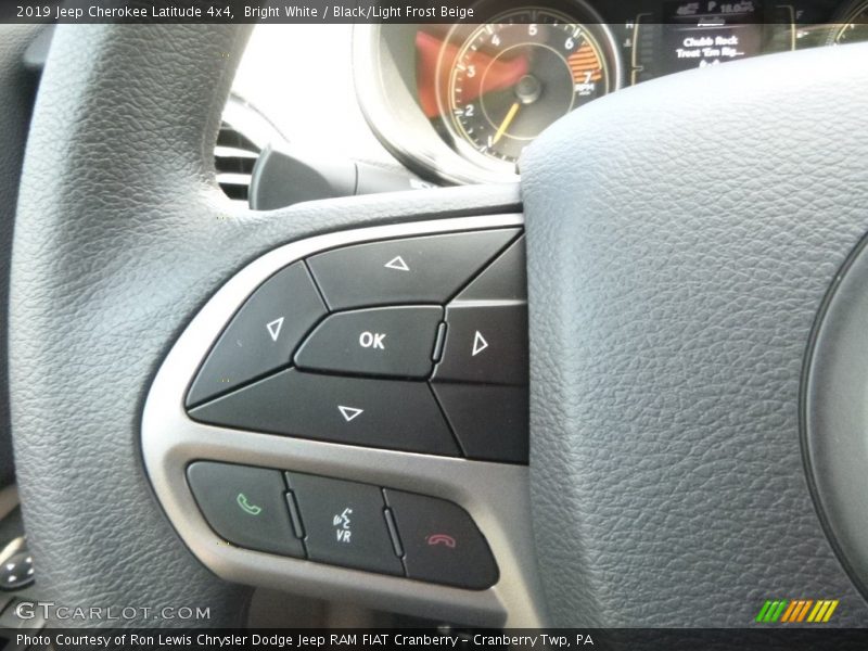 Bright White / Black/Light Frost Beige 2019 Jeep Cherokee Latitude 4x4