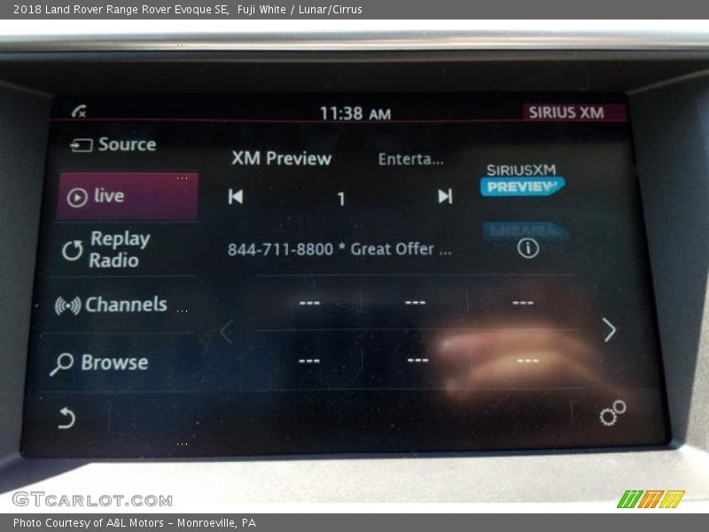 Fuji White / Lunar/Cirrus 2018 Land Rover Range Rover Evoque SE