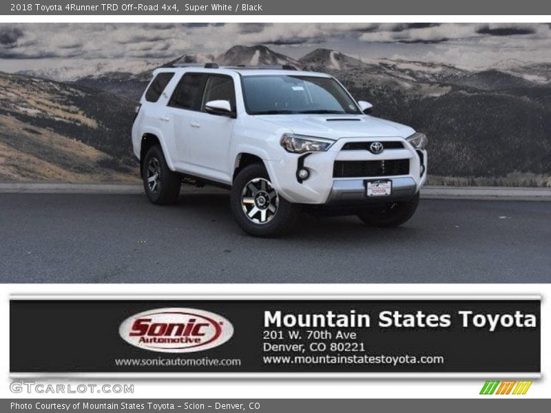 Super White / Black 2018 Toyota 4Runner TRD Off-Road 4x4