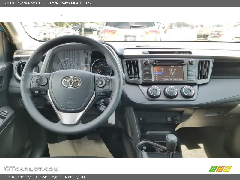 Electric Storm Blue / Black 2018 Toyota RAV4 LE